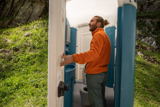 Affordable portable toilet rental in Hopwood, PA